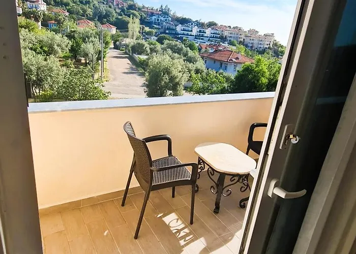 The Tulip Apartament *