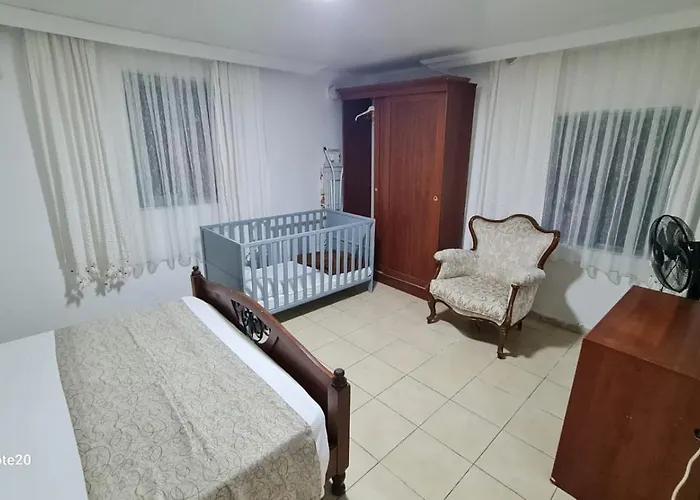 The Tulip Apartament *